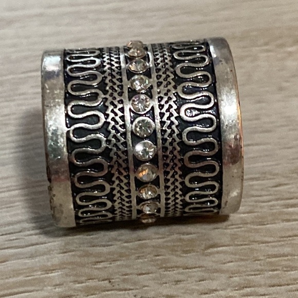 Express Sparkle Cigar Band Wide Crystal Bohemian Goth Ring Stainless Steel - Picture 5 of 14